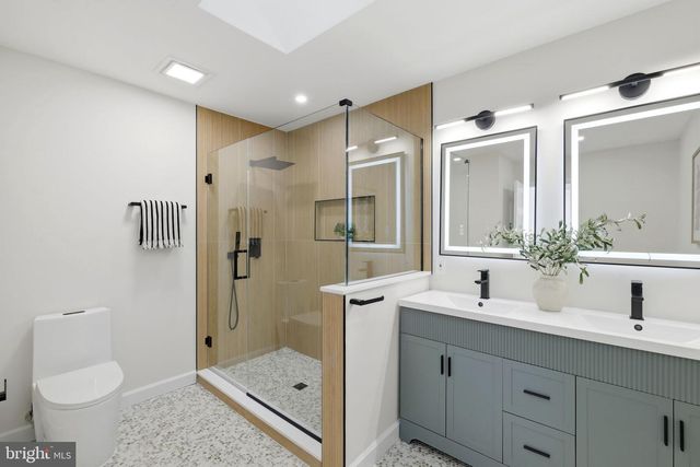 14990 DUFIEF DR, Gaithersburg, MD 20878