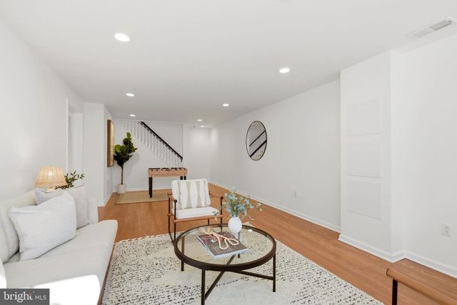 14990 DUFIEF DR, Gaithersburg, MD 20878