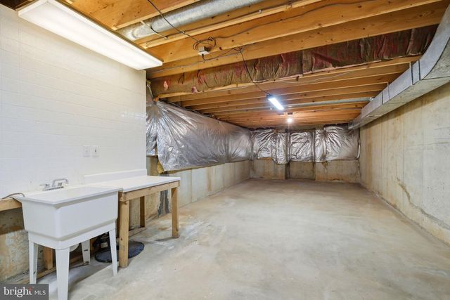 14990 DUFIEF DR, Gaithersburg, MD 20878