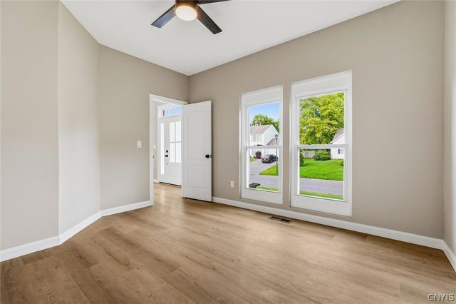 8252 Dampier Circle, Clay, NY 13090