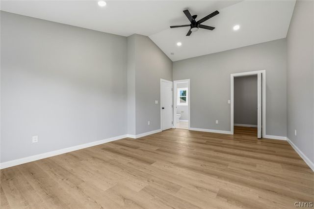 8252 Dampier Circle, Clay, NY 13090