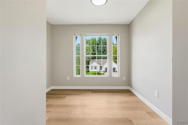 8252 Dampier Circle, Clay, NY 13090