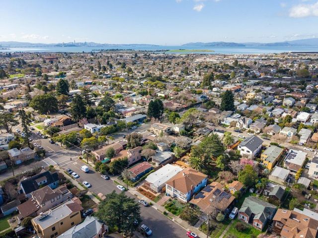 1360 1360 Acton St, Berkeley, CA 94706