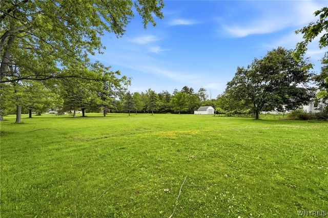 5941 Seneca Street, Elma, NY 14059