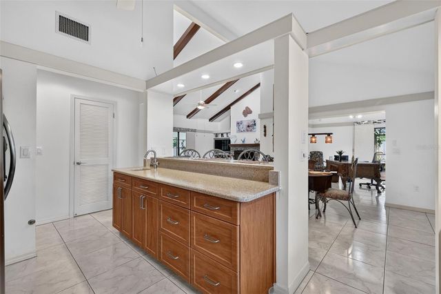 21 TOWNHILL DRIVE, Eustis, FL 32726