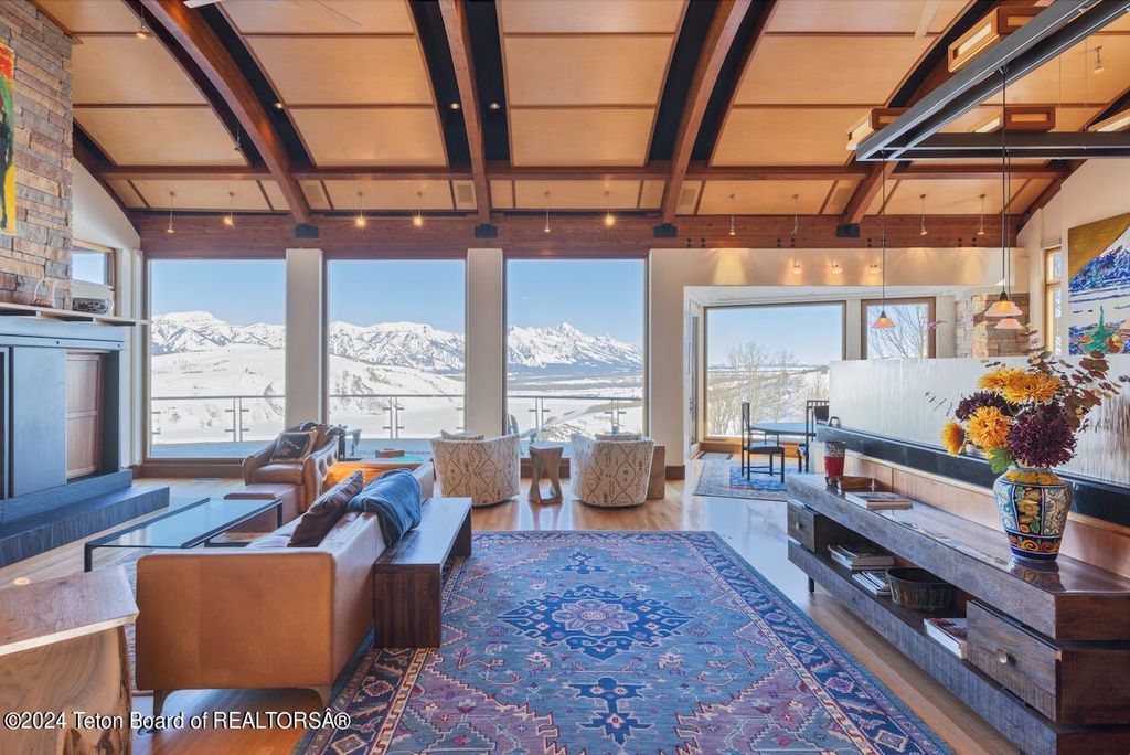 1987 N SPIRIT DANCE Road, Jackson, WY 83001 photo 2