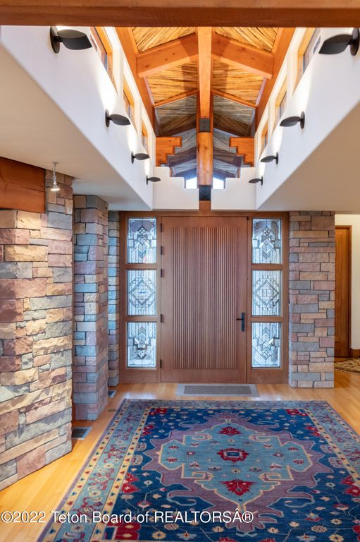 1987 N SPIRIT DANCE Road, Jackson, WY 83001 photo 6