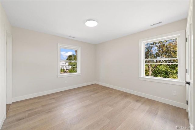 395 5th Avenue, New Rochelle, NY 10801