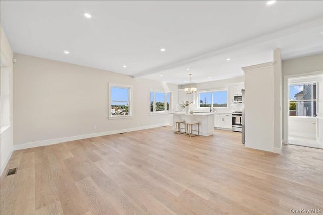 395 5th Avenue, New Rochelle, NY 10801