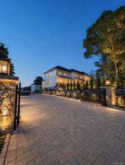 395 5th Avenue, New Rochelle, NY 10801