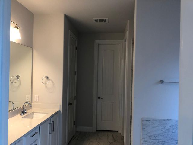 4721 Cash Drive, Carrollton, TX 75010