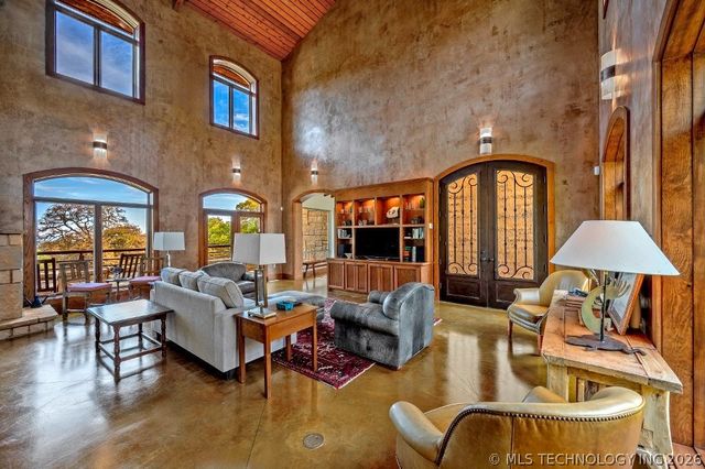 5094 Tower Drive, Kingston, OK 73439