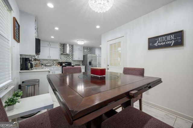 493 Greg Drive SW, Lilburn, GA 30047