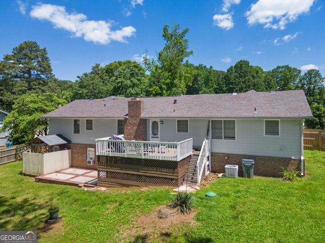 493 Greg Drive SW, Lilburn, GA 30047