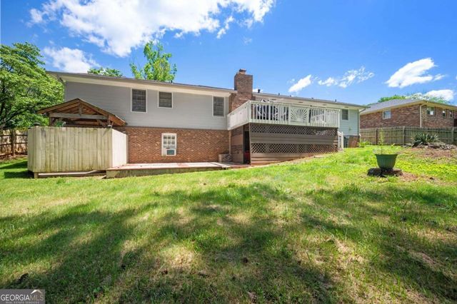 493 Greg Drive SW, Lilburn, GA 30047