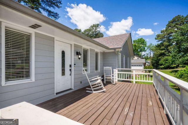 493 Greg Drive SW, Lilburn, GA 30047