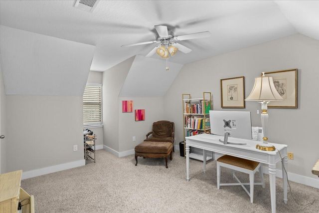 210 Pinehills Dr., Hattiesburg, MS 39402