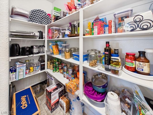 3806 East Gunnison Avenue, Pahrump, NV 89061