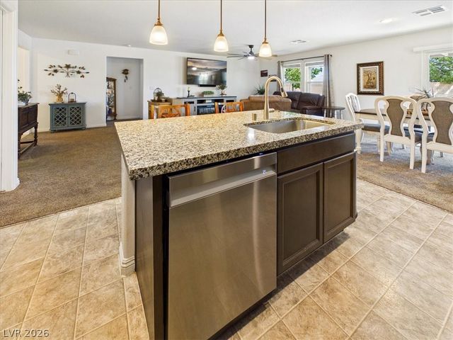 3806 East Gunnison Avenue, Pahrump, NV 89061