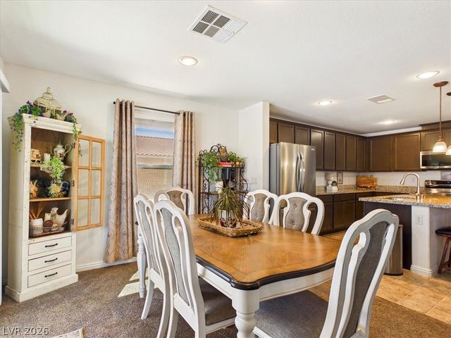 3806 East Gunnison Avenue, Pahrump, NV 89061