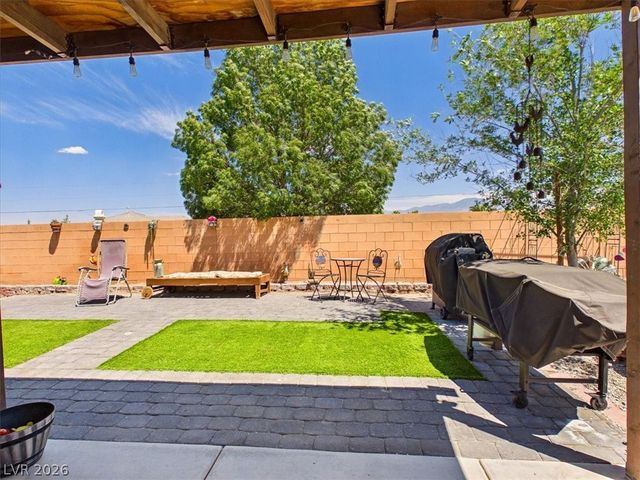 3806 East Gunnison Avenue, Pahrump, NV 89061