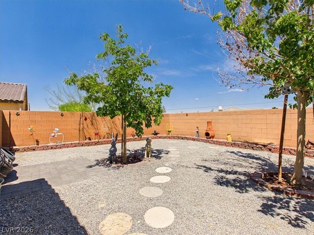 3806 East Gunnison Avenue, Pahrump, NV 89061