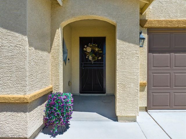 3806 East Gunnison Avenue, Pahrump, NV 89061