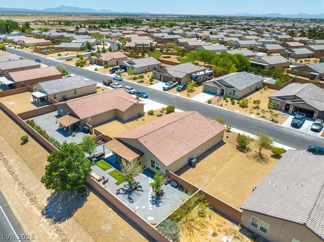 3806 East Gunnison Avenue, Pahrump, NV 89061