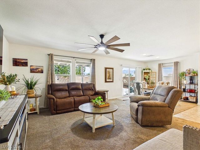3806 East Gunnison Avenue, Pahrump, NV 89061