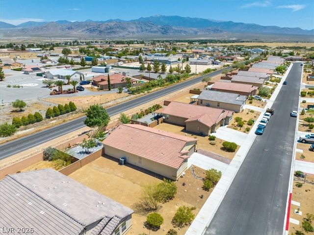 3806 East Gunnison Avenue, Pahrump, NV 89061