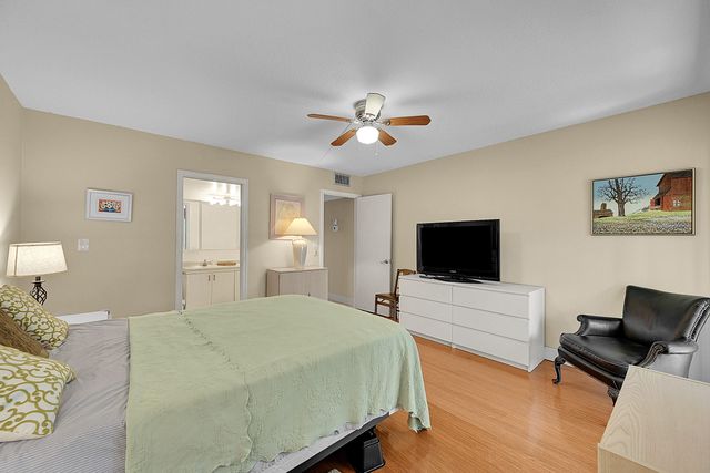 2102 Lucaya Bend D2, Coconut Creek, FL 33066