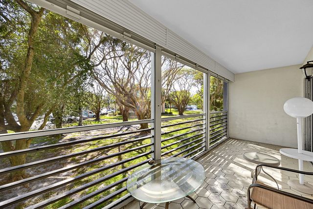 2102 Lucaya Bend D2, Coconut Creek, FL 33066