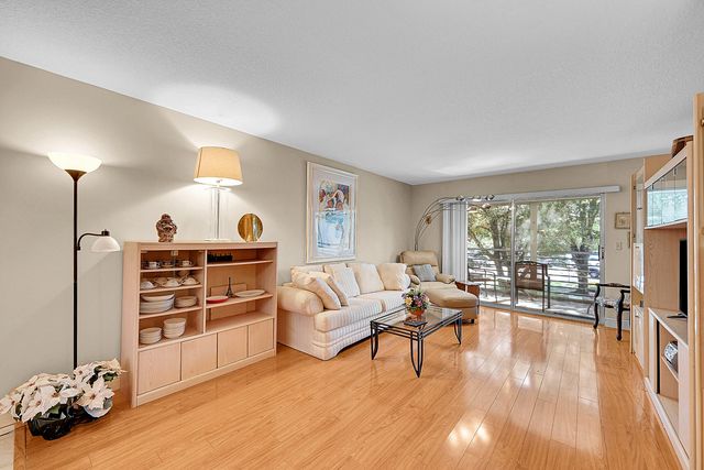 2102 Lucaya Bend D2, Coconut Creek, FL 33066