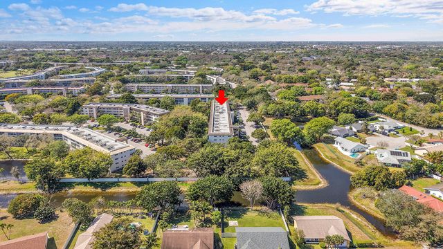 2102 Lucaya Bend D2, Coconut Creek, FL 33066
