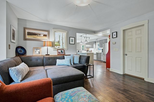 139 Montague City Road, Greenfield, MA 01301