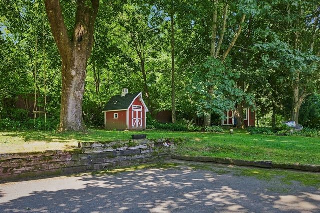 139 Montague City Road, Greenfield, MA 01301