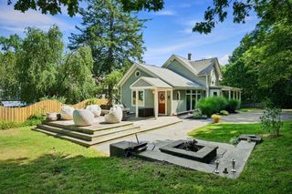 139 Montague City Road, Greenfield, MA 01301