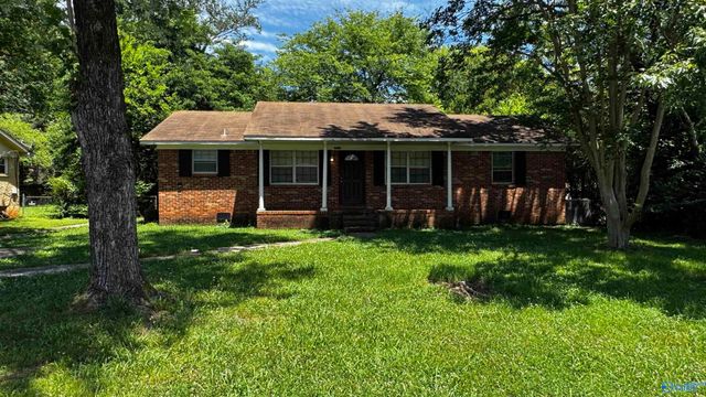 3014 Forsythe Drive NW, Huntsville, AL 35810