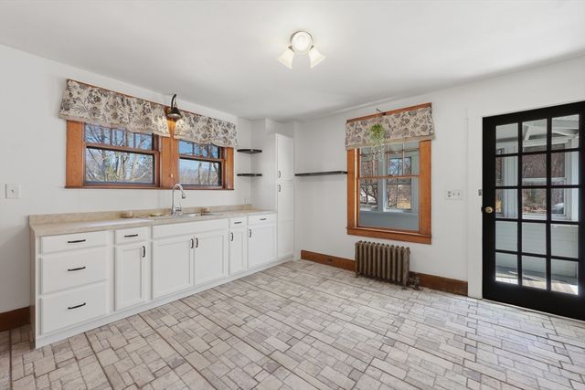 3 Ferry Road, Salisbury, MA 01952