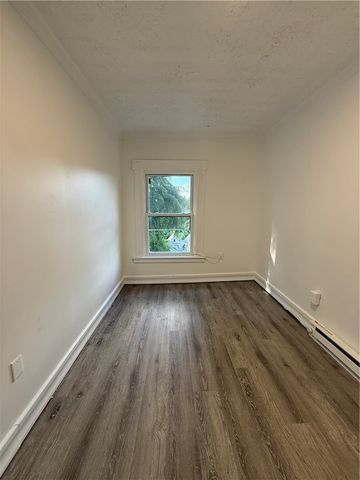 118 Nobles Ln, Carrick, PA 15210