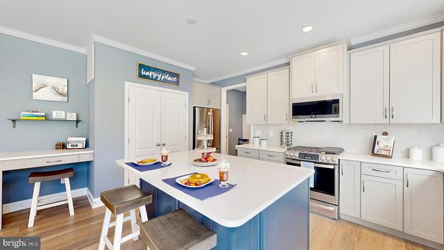 00003 TERN CV, Long Neck, DE 19966