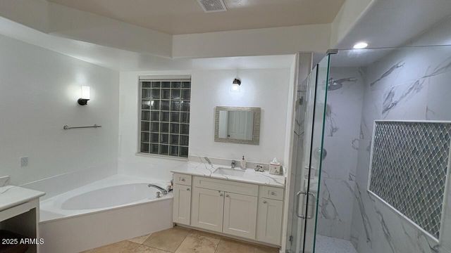 13980 E Kalil Drive, Scottsdale, AZ 85259