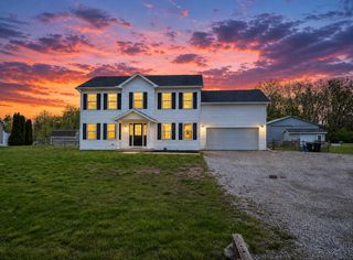2831 Nadeau Road, Frenchtown Twp, MI 48162