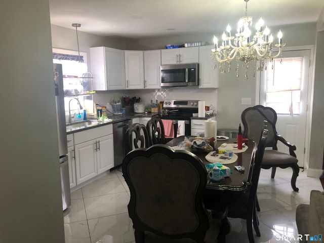 26 Ferndale Drive, Manchester, CT 06040