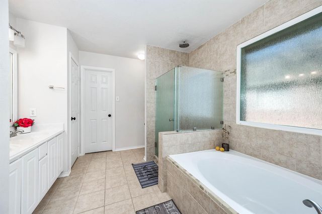 6210 Newbury Drive, Katy, TX 77449