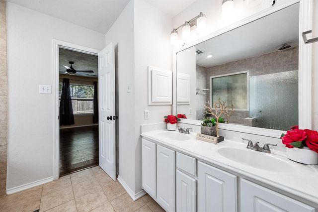 6210 Newbury Drive, Katy, TX 77449