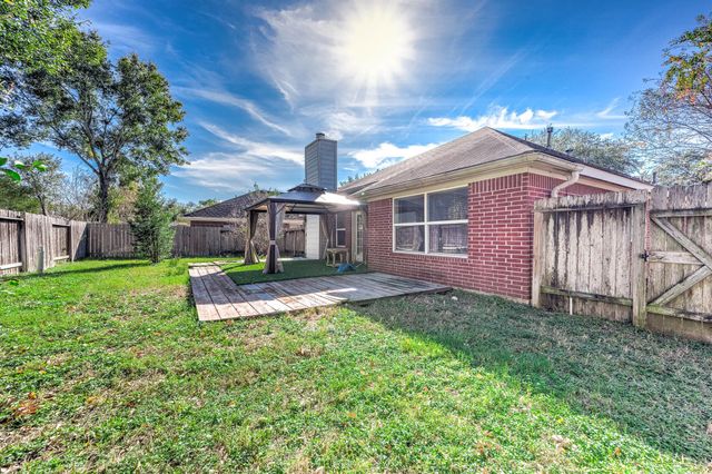 6210 Newbury Drive, Katy, TX 77449