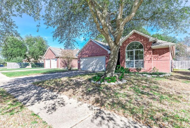 6210 Newbury Drive, Katy, TX 77449