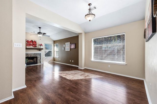 6210 Newbury Drive, Katy, TX 77449