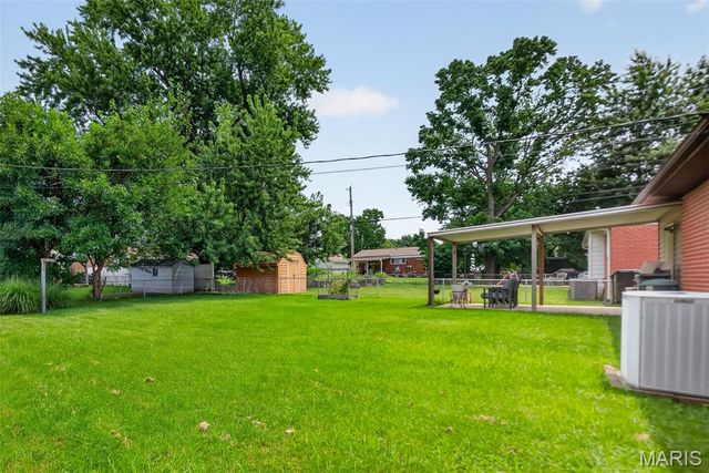 3210 Catesby Lane, St Charles, MO 63301